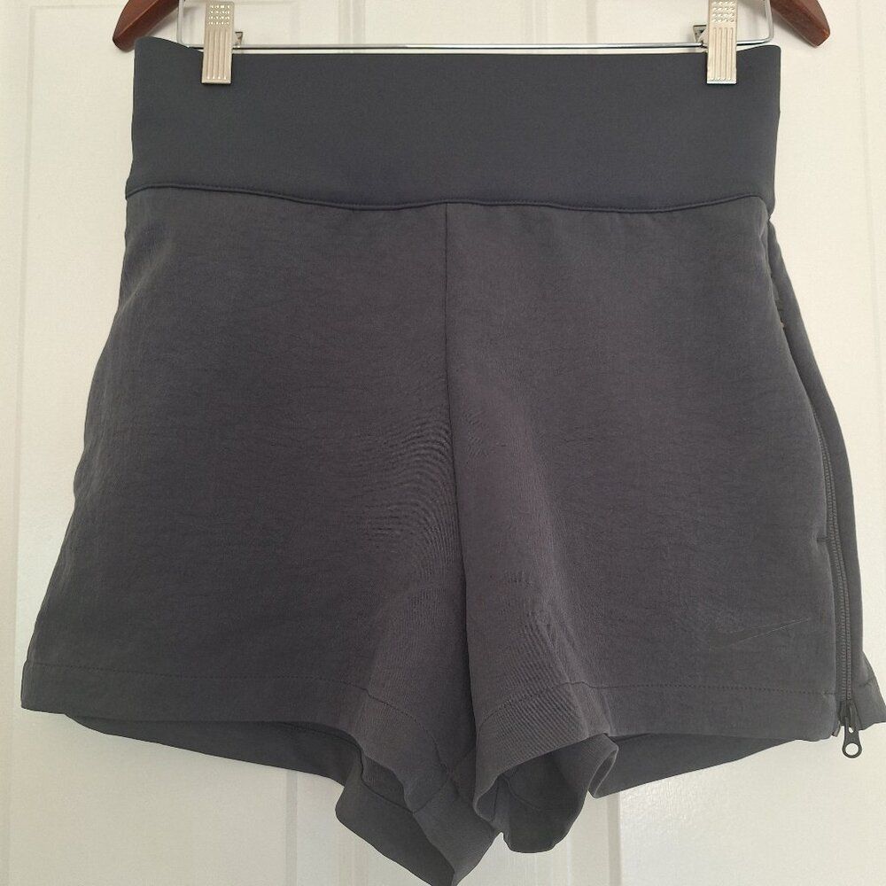 Nike Team Tech pack woven short high waist stretch size‎ M